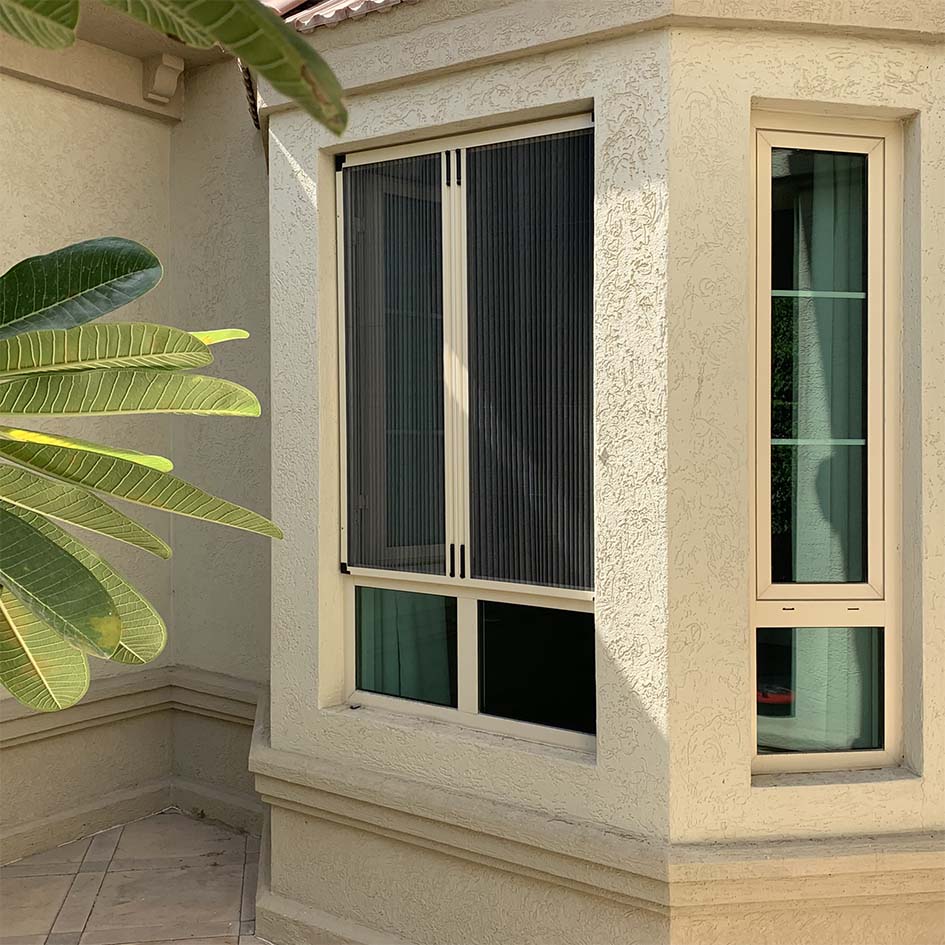 Pleated double window JI sm Double window